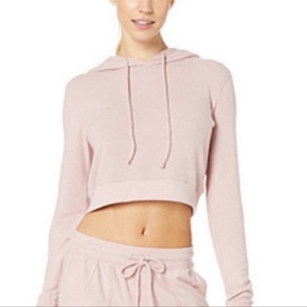 **SOLD** $19 XPost Alo Cropped Pink Hoodie